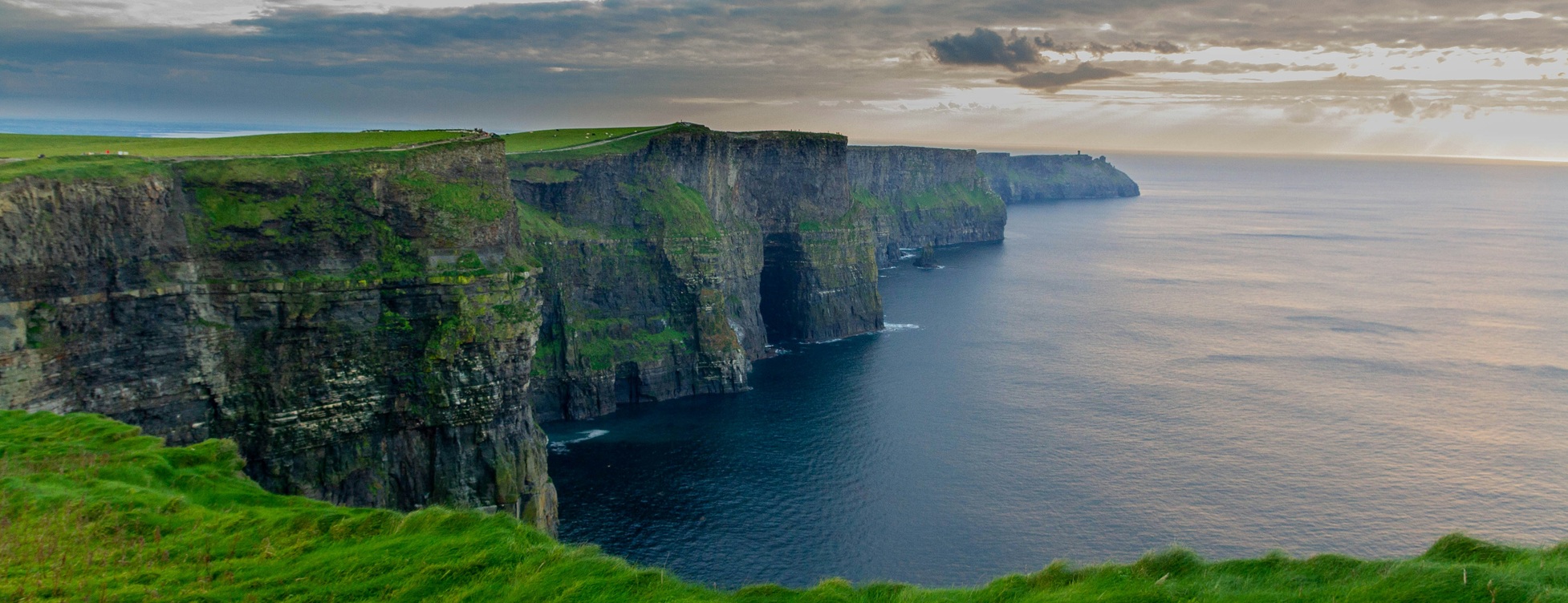 Circuit Irlanda 2026 – Dublin, Belfast și Cliffs of Moher