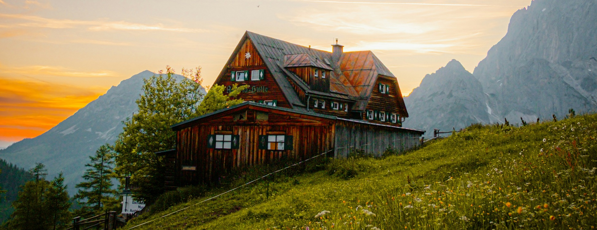 Vacanțe de iarnă în Austria – Early Booking la hoteluri 3★–5★ în Ischgl, Kitzbühel, Sölden și Mayrhofen
