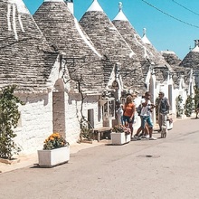 Circuit Puglia 2026 – Comorile din Sudul Italiei | Alberobello, Matera și Ostuni - Alberobello – Casele Trulli din Puglia, Italia