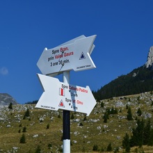 Drumeție în Parcul Natural Bucegi - Intersecție de trasee montane in Bucegi