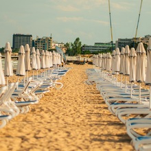 Sunny Beach: super reduceri pentru vacanțe de vară la mare - Plajă amenajată în Sunny Beach