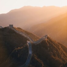 Circuit China și Tibet 2026 | Lhasa, Marele Zid și Shanghai - Marele Zid Chinezesc la răsăritul soarelui