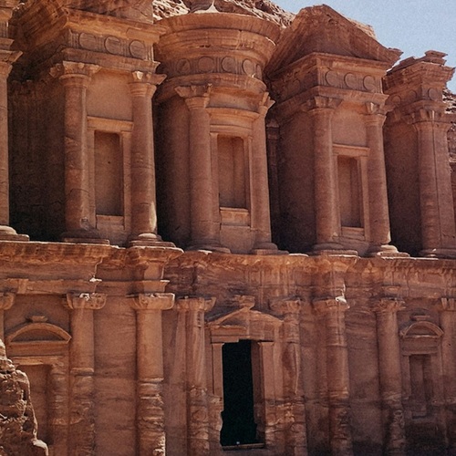 Iordania de Sf. Andrei și 1 Decembrie – Petra, Wadi Rum și Marea Moartă