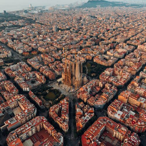 Revelionul 2024 va fi magic in Sri Lanka, Liban sau Barcelona