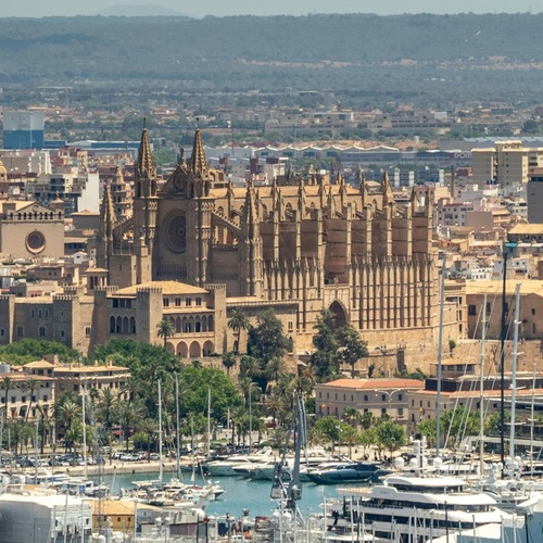 Mallorca: plaje superbe, resorturi variate și vacanțe pentru toate stilurile
